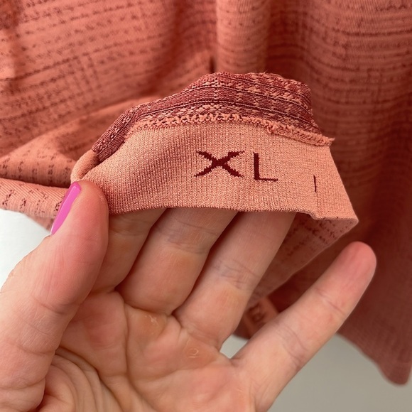 Lululemon Men's Metal Vent Top 2.0 - Picture 8 of 10